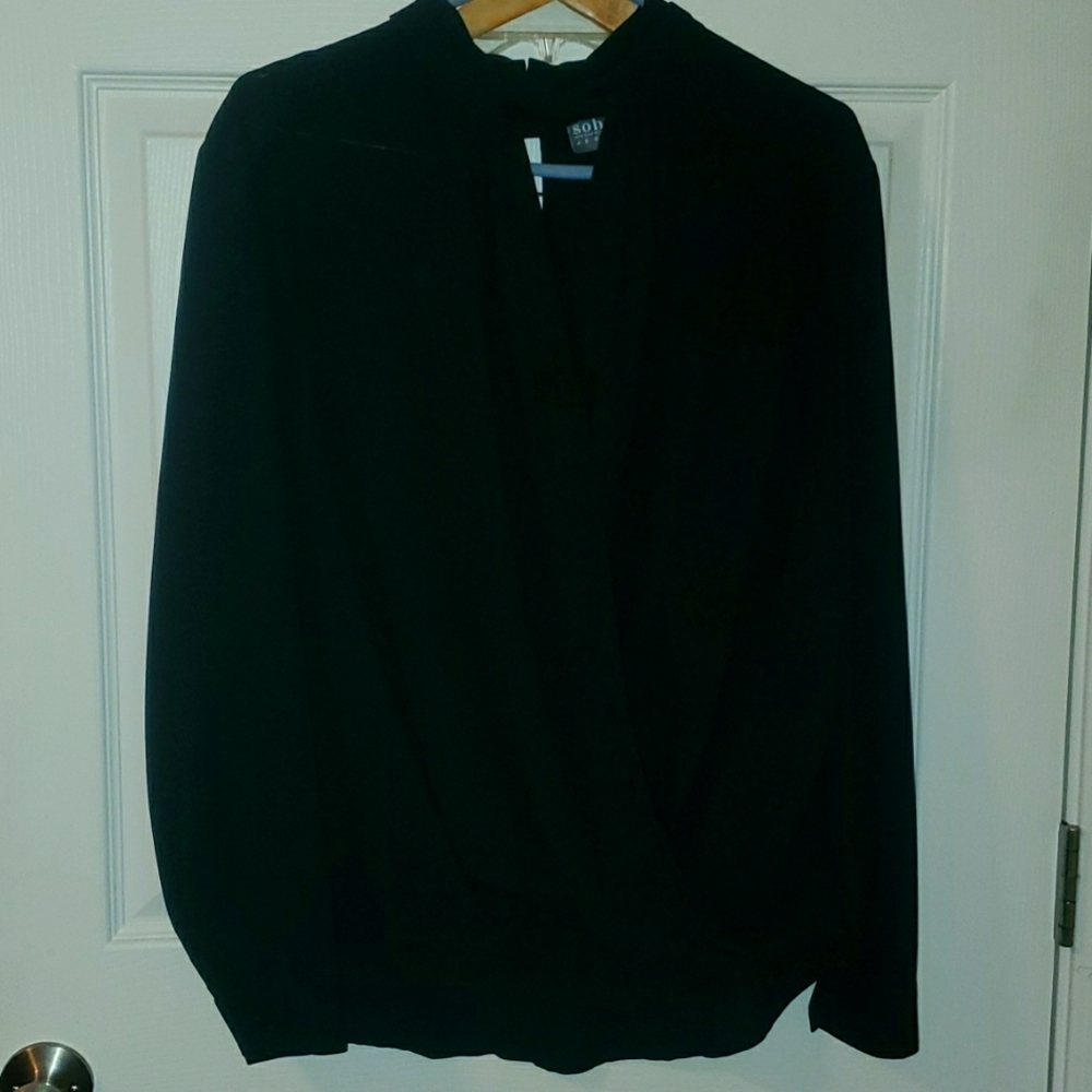 New York and Company SoHo Jeans Black Drapery Blouse Size L